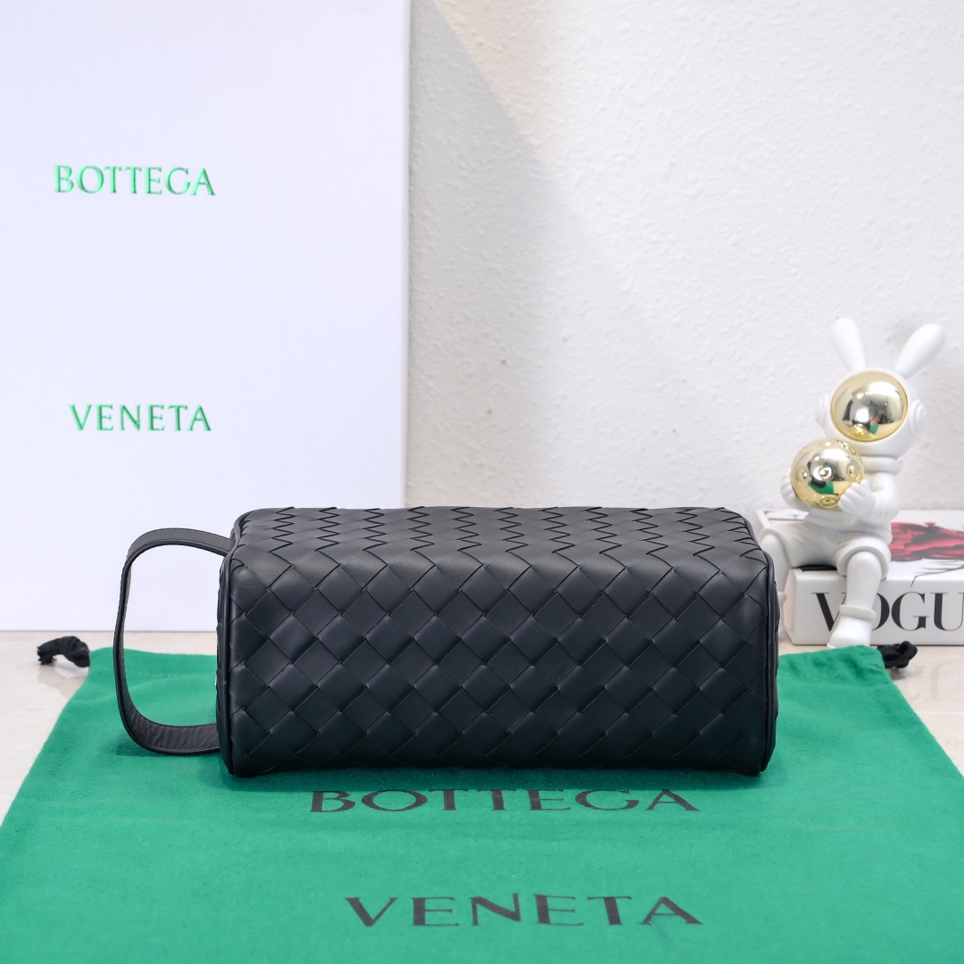 Bottega Veneta Cosmetic Bags